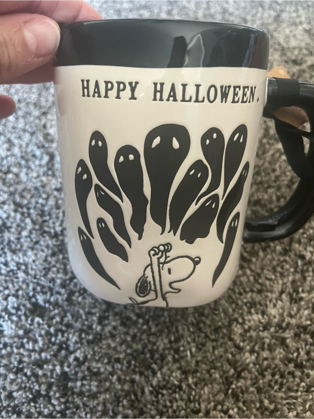 Rae Dunn peanuts snoopy mug